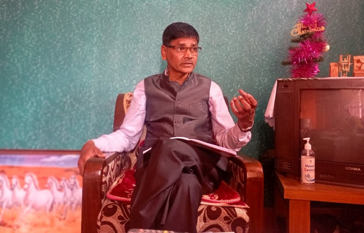 ‘निर्वाचन आयोग विचरा भएको छ’